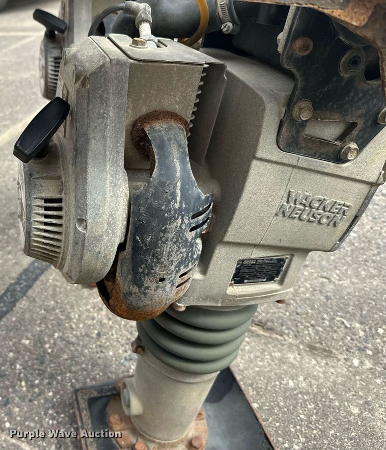 image for item DT6365 Lot of 2 compactors (2) Wacker BS50-2 plate compactors