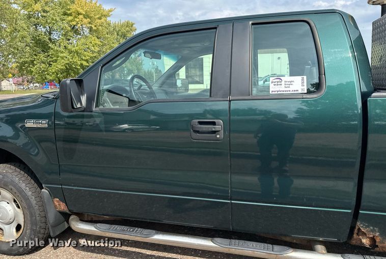 image for item DT6394 2007 Ford F150 SuperCab pickup truck