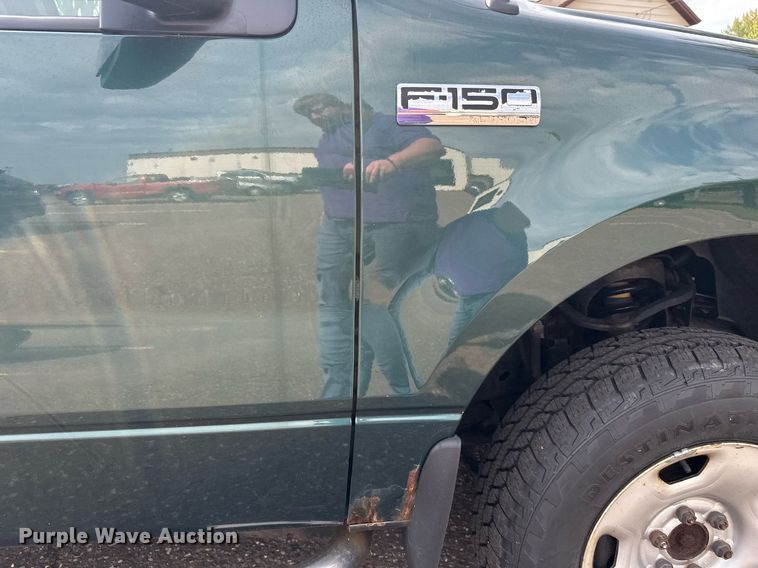 image for item DT6394 2007 Ford F150 SuperCab pickup truck