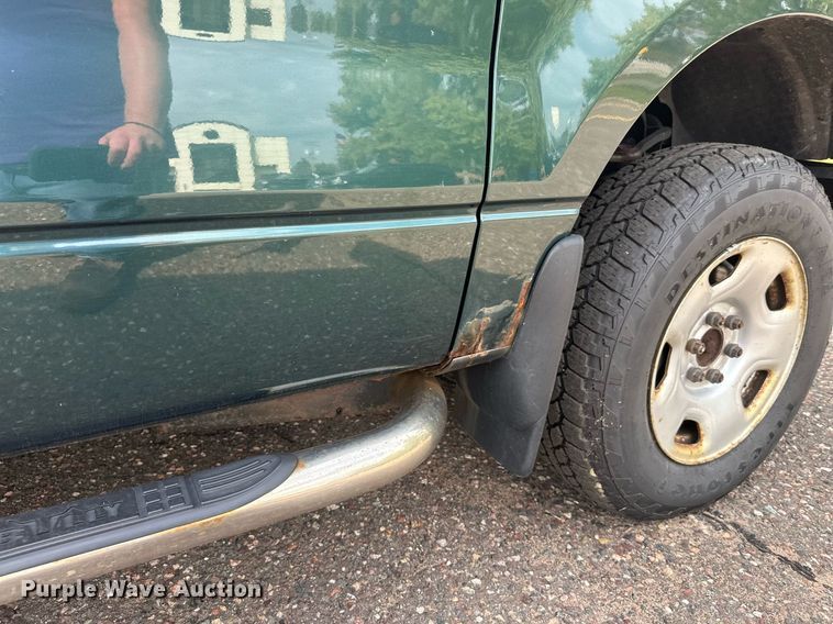 image for item DT6394 2007 Ford F150 SuperCab pickup truck