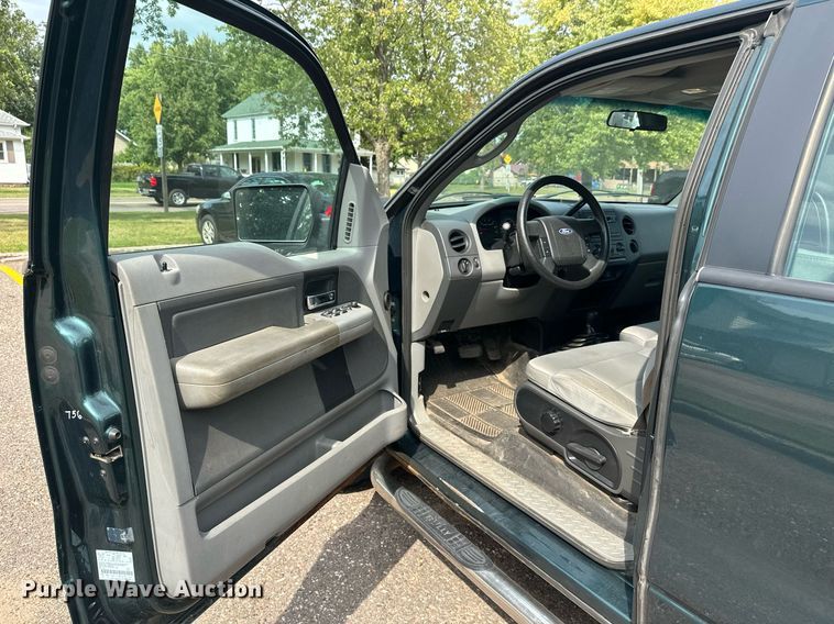 image for item DT6394 2007 Ford F150 SuperCab pickup truck