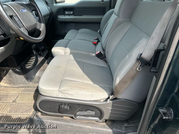 image for item DT6394 2007 Ford F150 SuperCab pickup truck