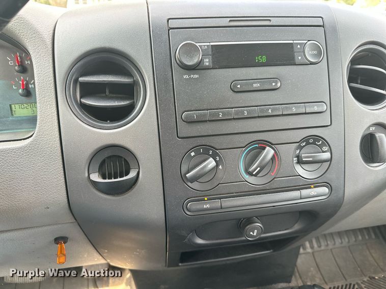 image for item DT6394 2007 Ford F150 SuperCab pickup truck