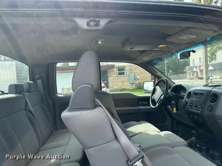 image for item DT6394 2007 Ford F150 SuperCab pickup truck