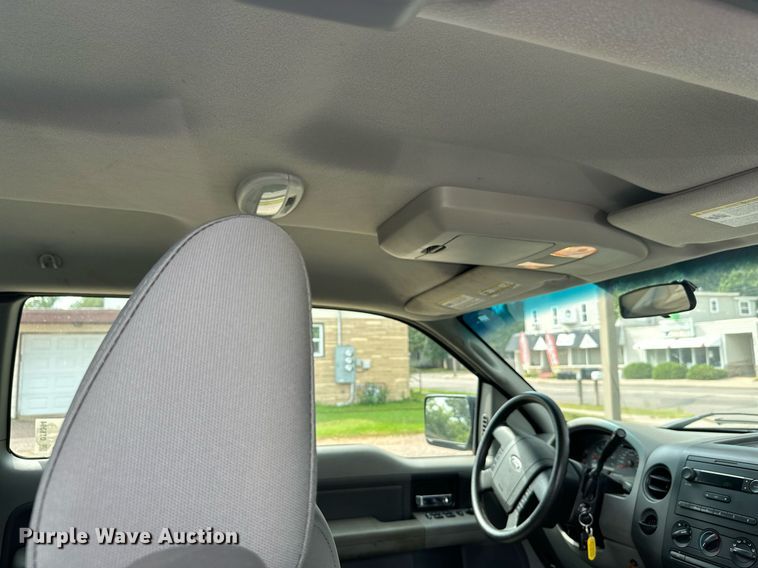 image for item DT6394 2007 Ford F150 SuperCab pickup truck