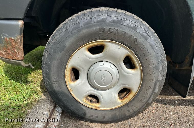 image for item DT6394 2007 Ford F150 SuperCab pickup truck