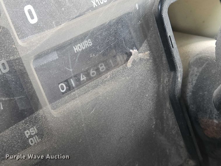 image for item DU6888 2000 International school bus