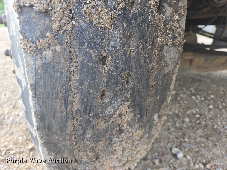 image for item DU6888 2000 International school bus