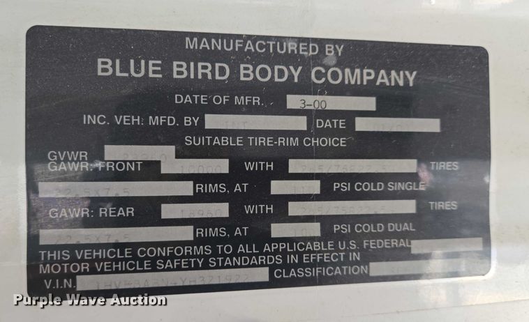 image for item DU6888 2000 International school bus