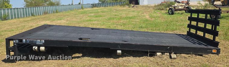 image for item DU6890 Knapheide  PVMX -183CGSA flatbed