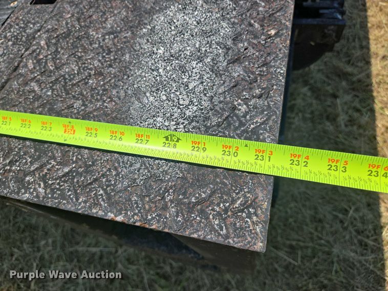 image for item DU6890 Knapheide  PVMX -183CGSA flatbed