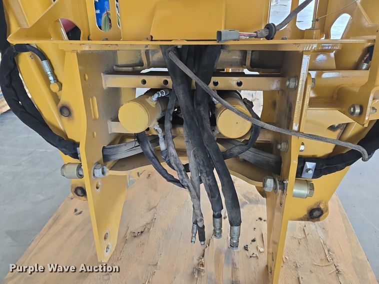 image for item DU6891 Vermeer B750 backhoe attachment