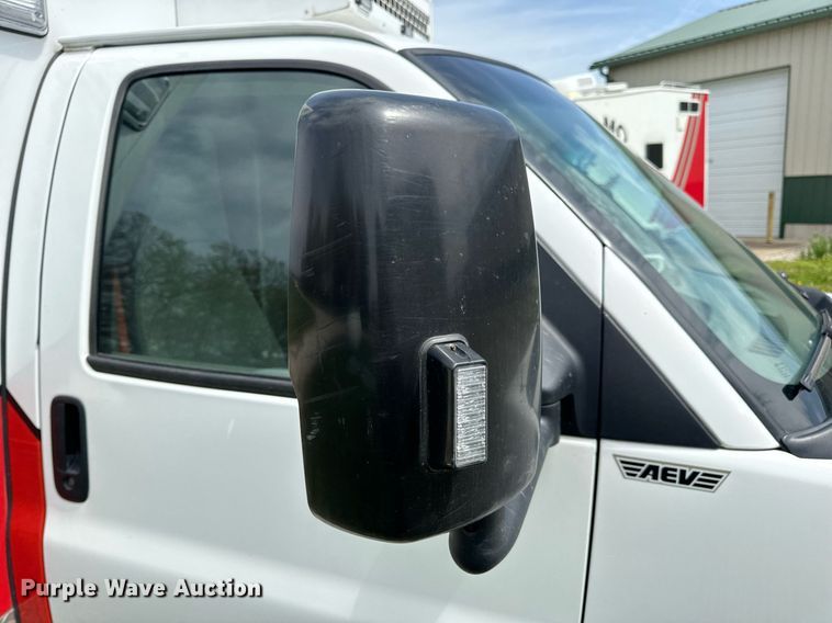 image for item DV1901 2016 Chevrolet Express G3500 ambulance