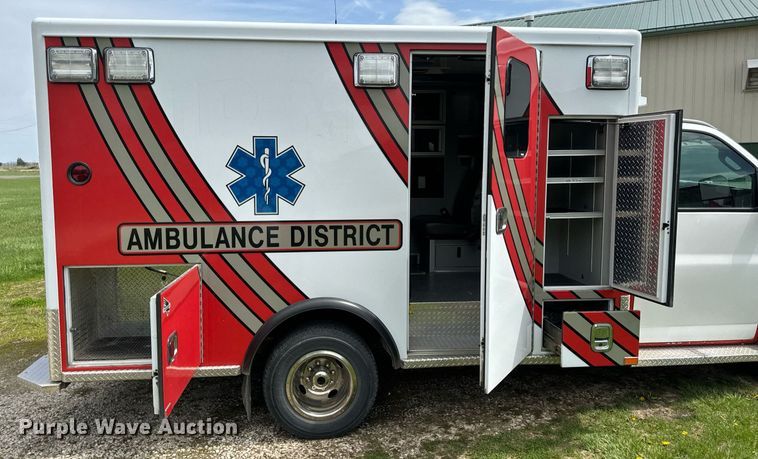 image for item DV1901 2016 Chevrolet Express G3500 ambulance