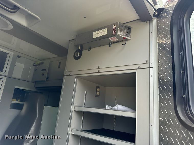 image for item DV1901 2016 Chevrolet Express G3500 ambulance