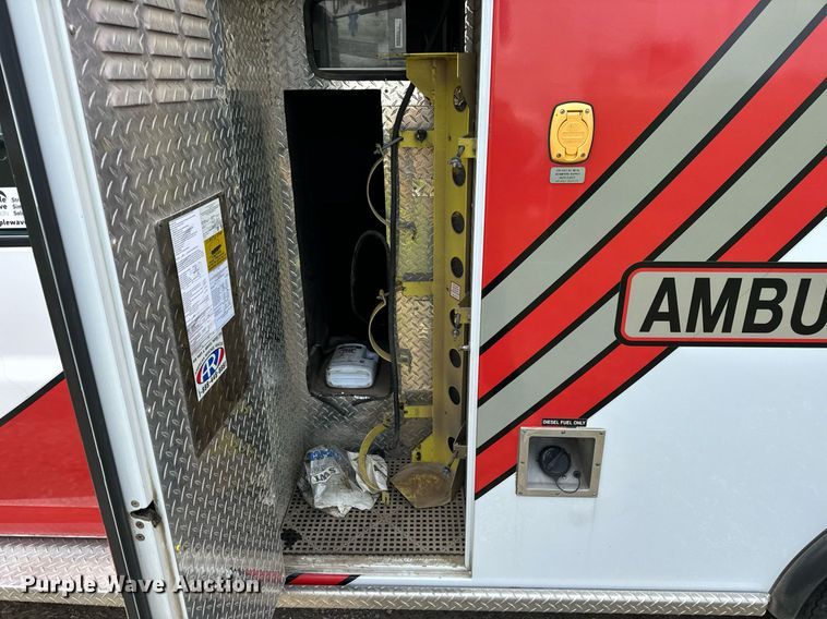 image for item DV1901 2016 Chevrolet Express G3500 ambulance