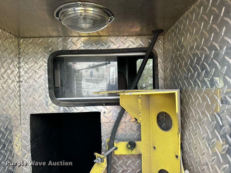 image for item DV1901 2016 Chevrolet Express G3500 ambulance