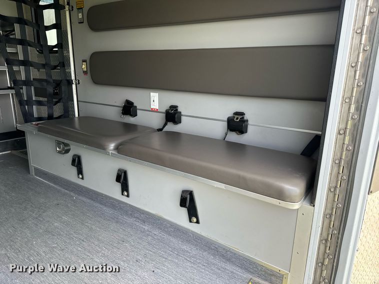 image for item DV1901 2016 Chevrolet Express G3500 ambulance