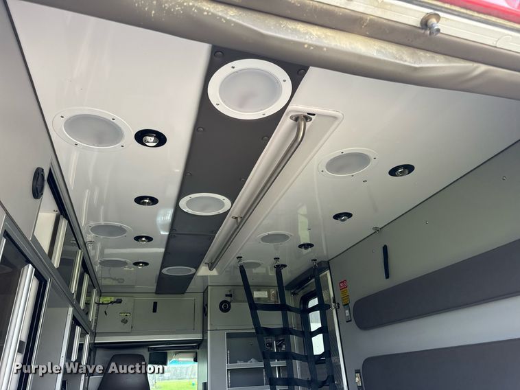 image for item DV1901 2016 Chevrolet Express G3500 ambulance