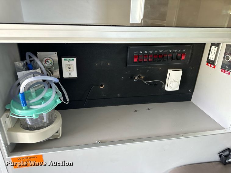 image for item DV1901 2016 Chevrolet Express G3500 ambulance