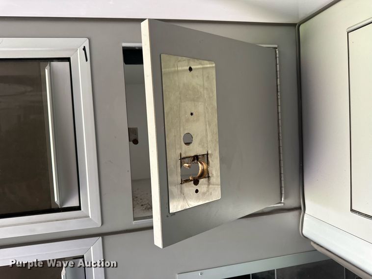 image for item DV1901 2016 Chevrolet Express G3500 ambulance