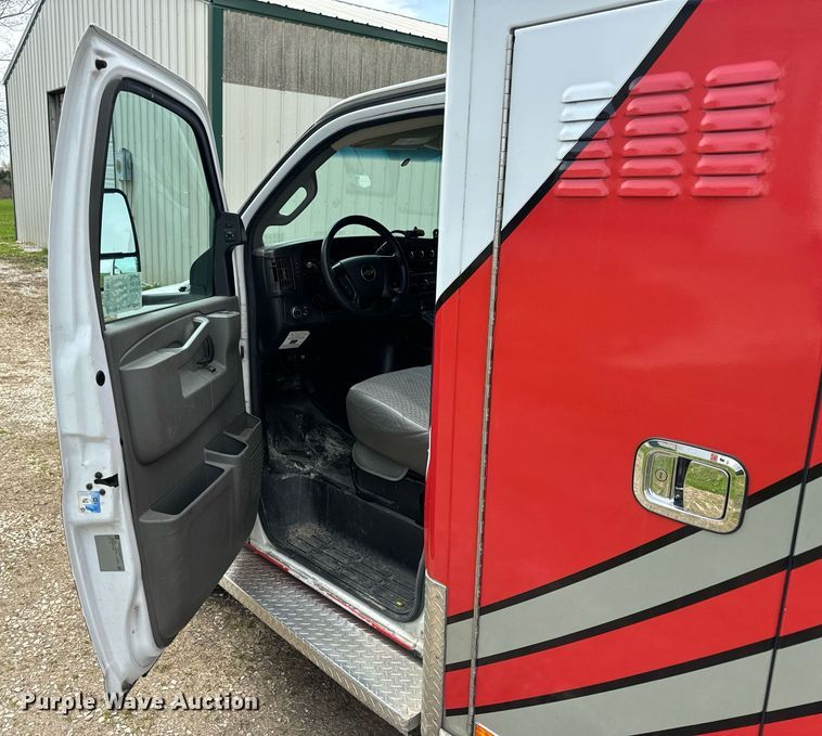 image for item DV1901 2016 Chevrolet Express G3500 ambulance
