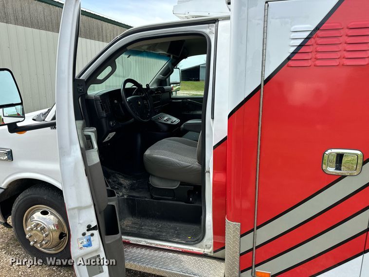 image for item DV1901 2016 Chevrolet Express G3500 ambulance