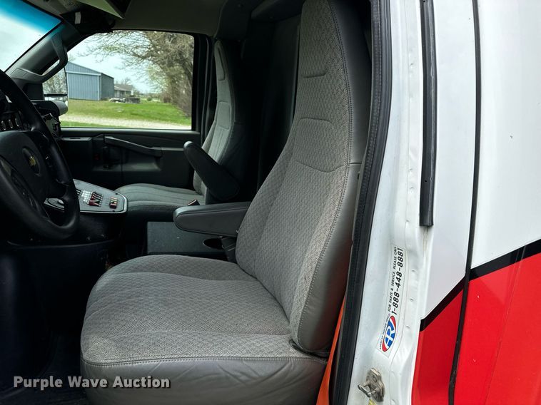 image for item DV1901 2016 Chevrolet Express G3500 ambulance