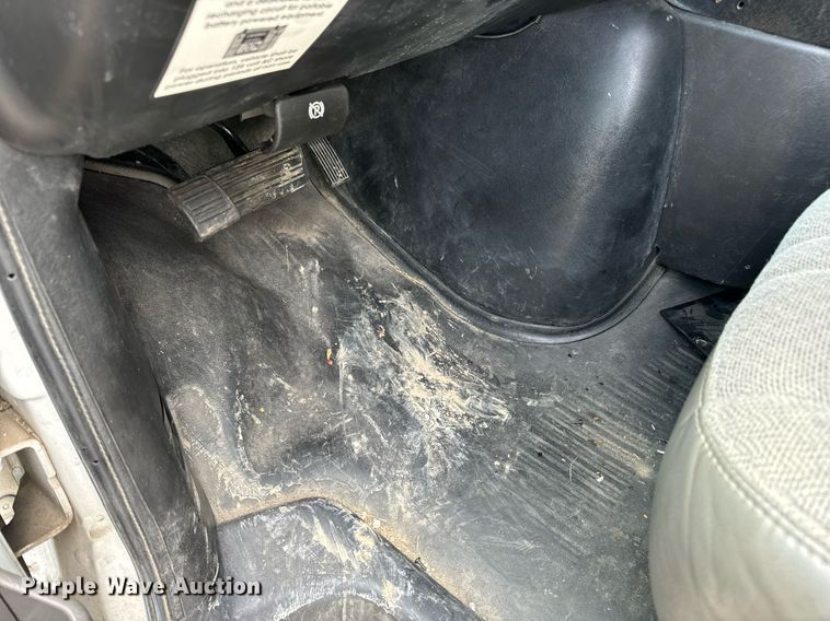 image for item DV1901 2016 Chevrolet Express G3500 ambulance