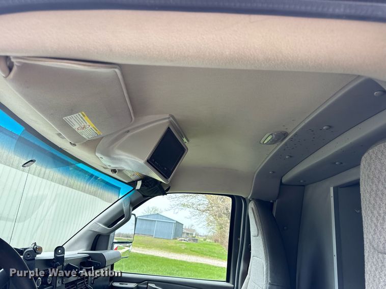 image for item DV1901 2016 Chevrolet Express G3500 ambulance