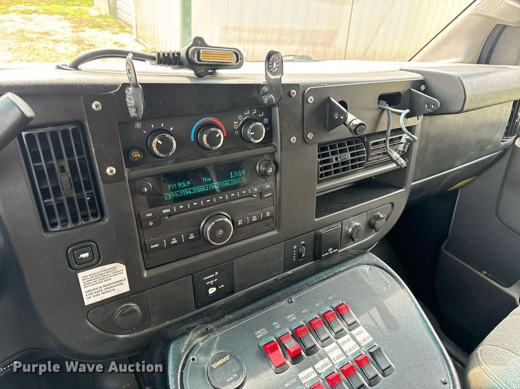 image for item DV1901 2016 Chevrolet Express G3500 ambulance