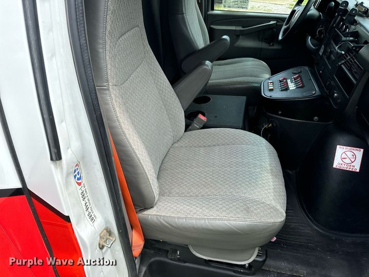 image for item DV1901 2016 Chevrolet Express G3500 ambulance