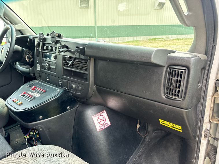 image for item DV1901 2016 Chevrolet Express G3500 ambulance