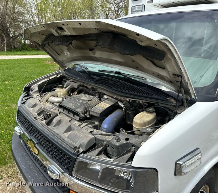 image for item DV1901 2016 Chevrolet Express G3500 ambulance