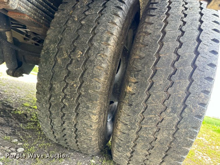 image for item DV1901 2016 Chevrolet Express G3500 ambulance