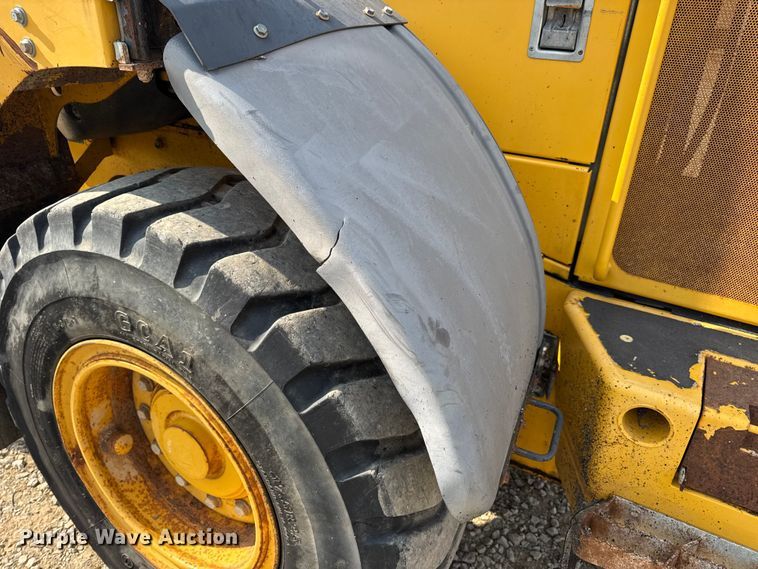 image for item DW6623 2009 John Deere 444K wheel loader