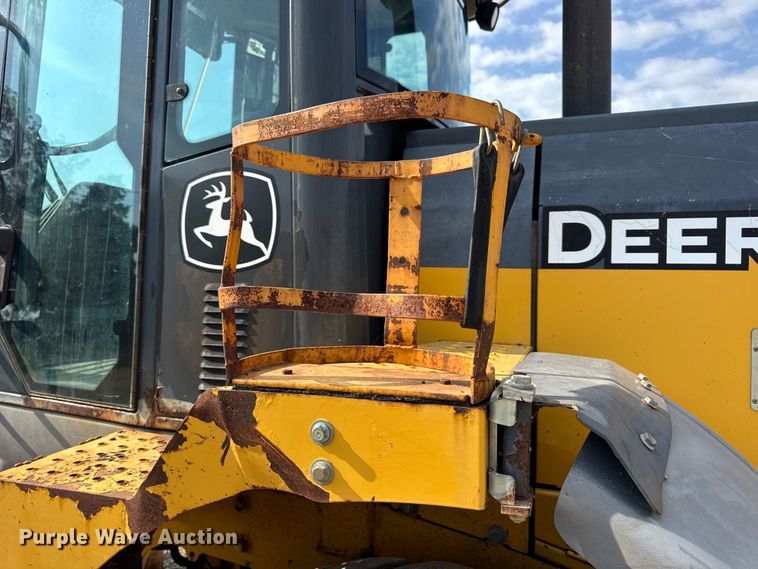 image for item DW6623 2009 John Deere 444K wheel loader