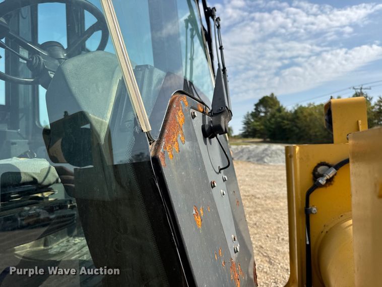 image for item DW6623 2009 John Deere 444K wheel loader