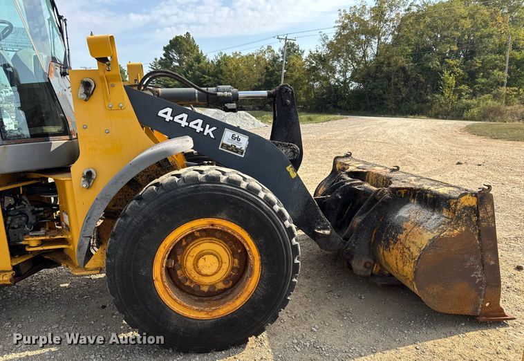 image for item DW6623 2009 John Deere 444K wheel loader