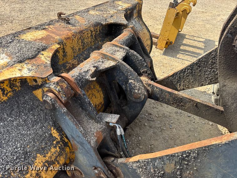 image for item DW6623 2009 John Deere 444K wheel loader