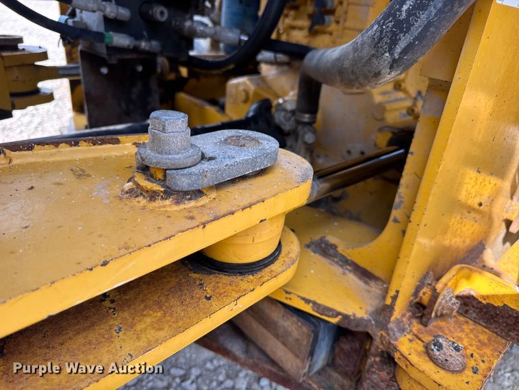 image for item DW6623 2009 John Deere 444K wheel loader