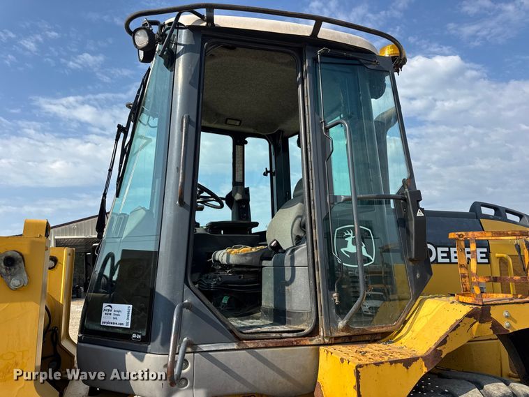 image for item DW6623 2009 John Deere 444K wheel loader