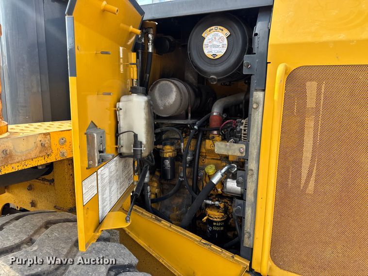 image for item DW6623 2009 John Deere 444K wheel loader