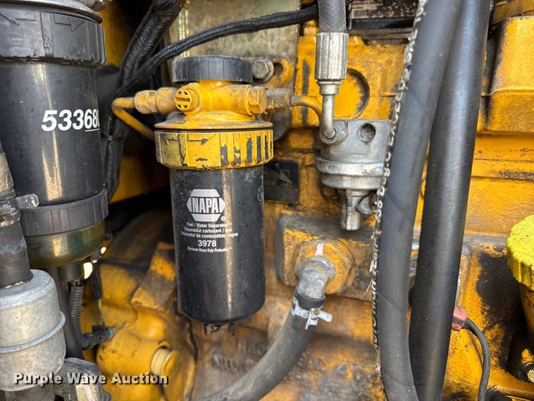 image for item DW6623 2009 John Deere 444K wheel loader