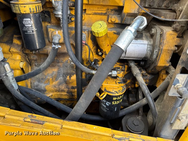 image for item DW6623 2009 John Deere 444K wheel loader