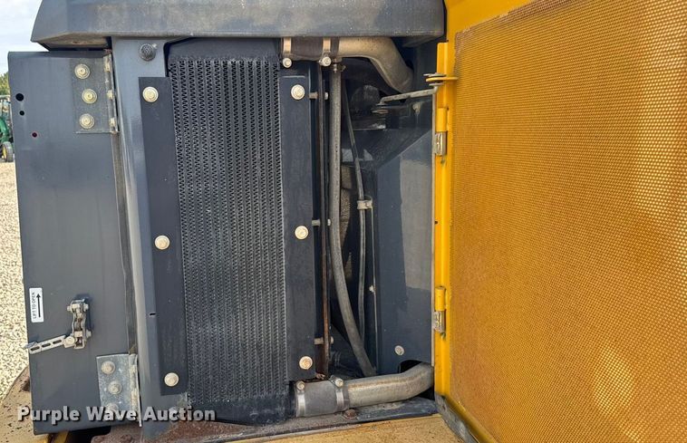 image for item DW6623 2009 John Deere 444K wheel loader