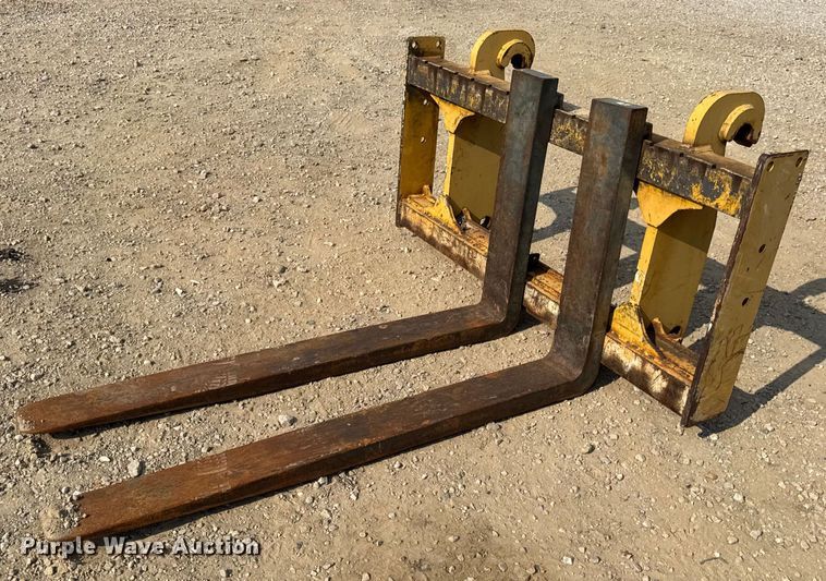 image for item DW6623 2009 John Deere 444K wheel loader