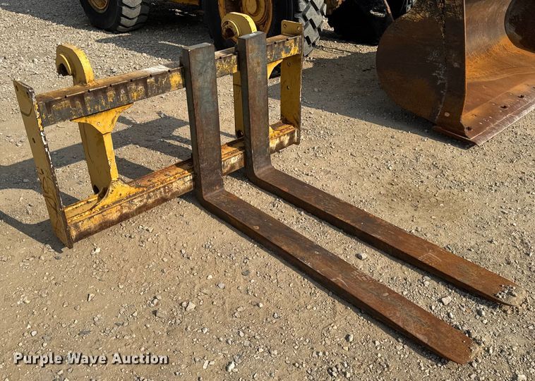 image for item DW6623 2009 John Deere 444K wheel loader