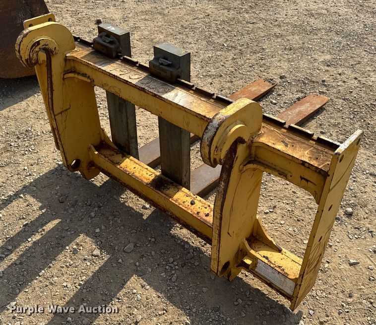 image for item DW6623 2009 John Deere 444K wheel loader