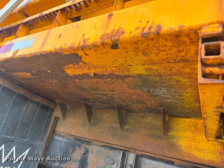 image for item DW6625 2005 International 7400 dump truck